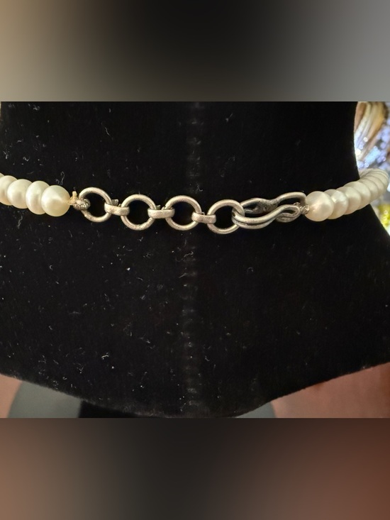 Intricate Pewter Pendant and Fresh Water Pearl Necklace - Picture 6 of 9